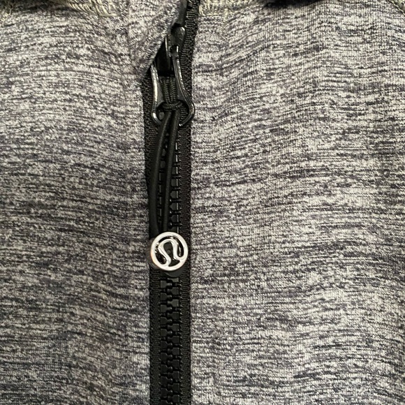 Lululemon zip jacket 4 - Picture 3 of 5